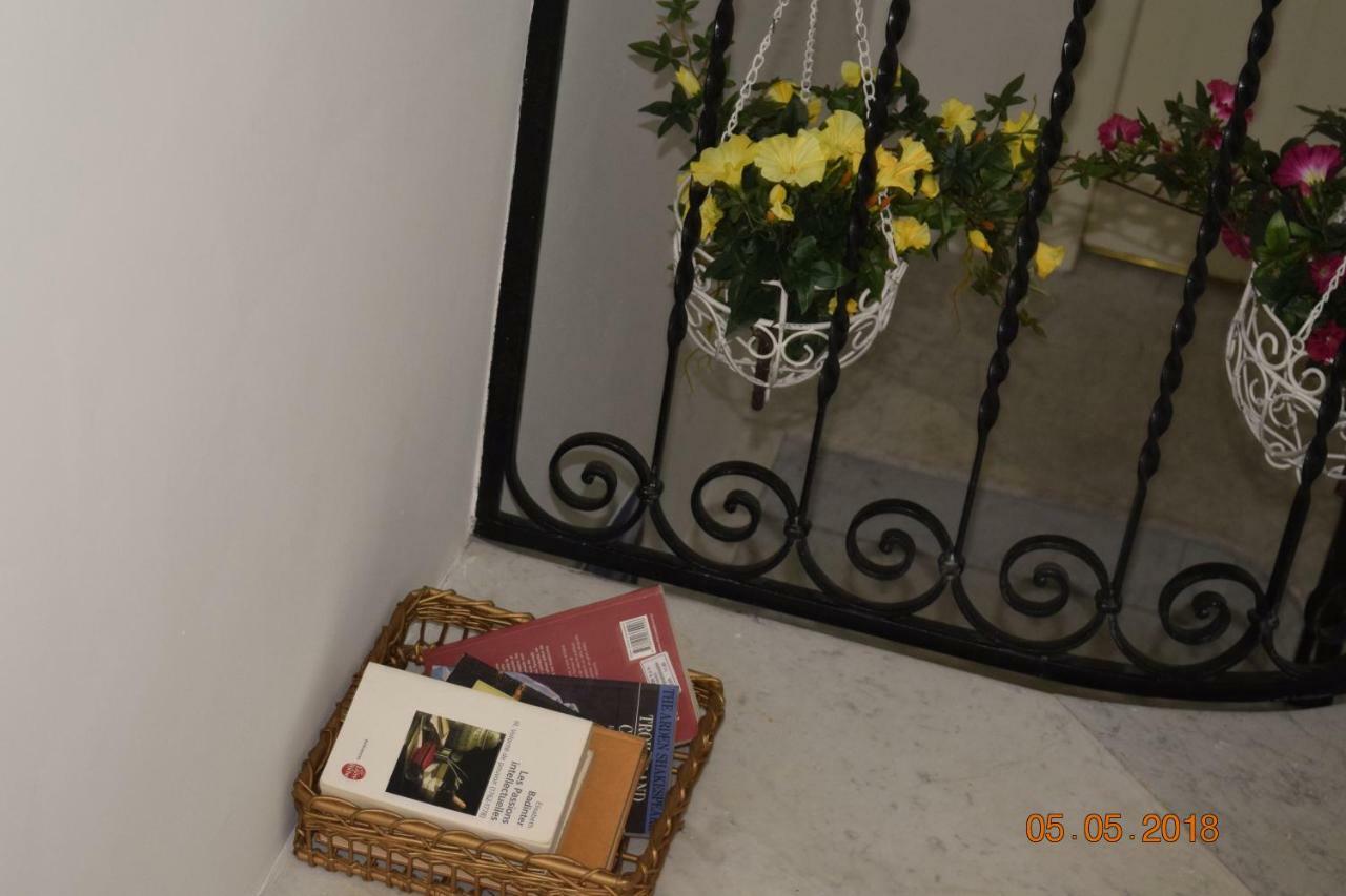 Il Tempo Ritrovato - Locazione Ad Uso Turistico Apartment Palermo Exterior foto